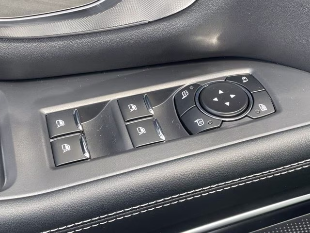 2026 Glacier Gray Metallic Tri-Coat Ford Expedition Platinum 4X4 SUV