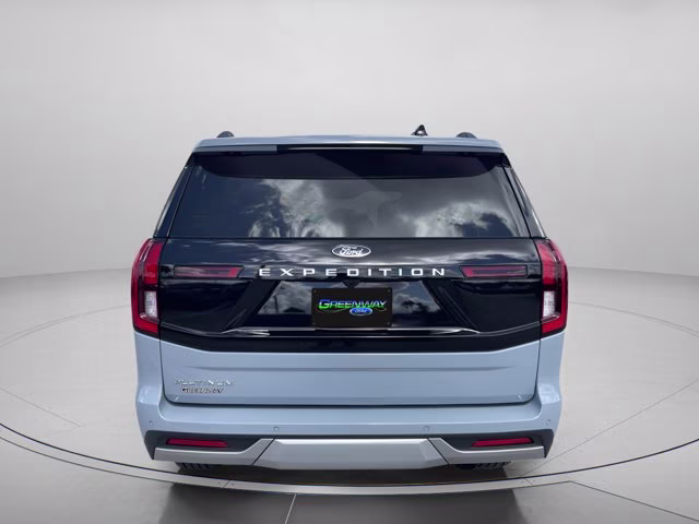 2026 Glacier Gray Metallic Tri-Coat Ford Expedition Platinum 4X4 SUV