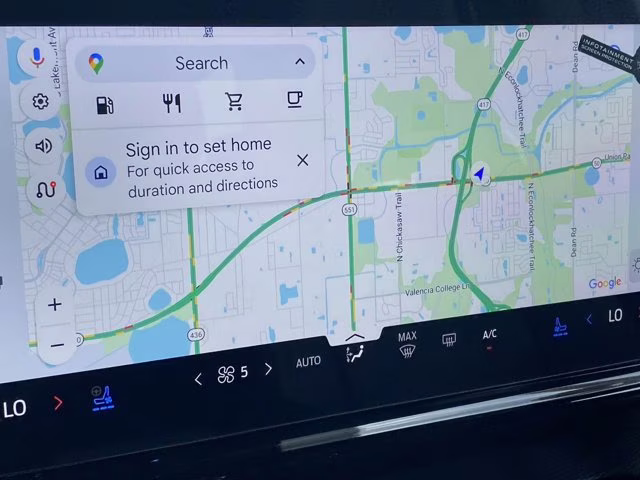 2026 Star White Metallic Tri-Coat Ford Expedition Platinum 4X4 SUV