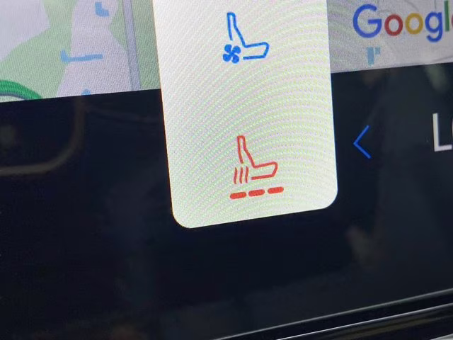 2026 Star White Metallic Tri-Coat Ford Expedition Platinum 4X4 SUV