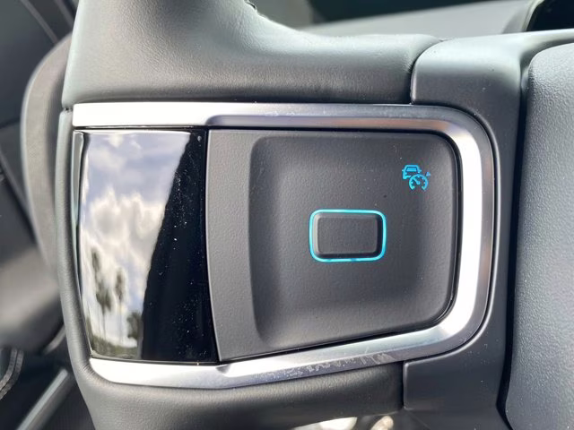 2026 Star White Metallic Tri-Coat Ford Expedition Platinum 4X4 SUV