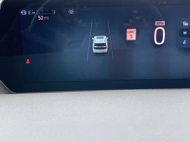 2026 Star White Metallic Tri-Coat Ford Expedition Platinum 4X4 SUV