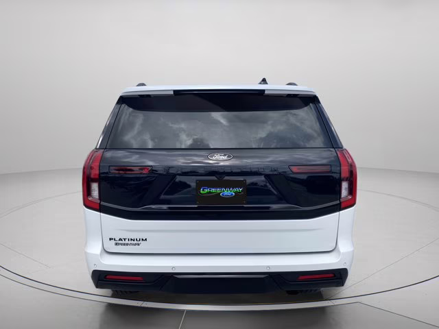 2026 Star White Metallic Tri-Coat Ford Expedition Platinum 4X4 SUV