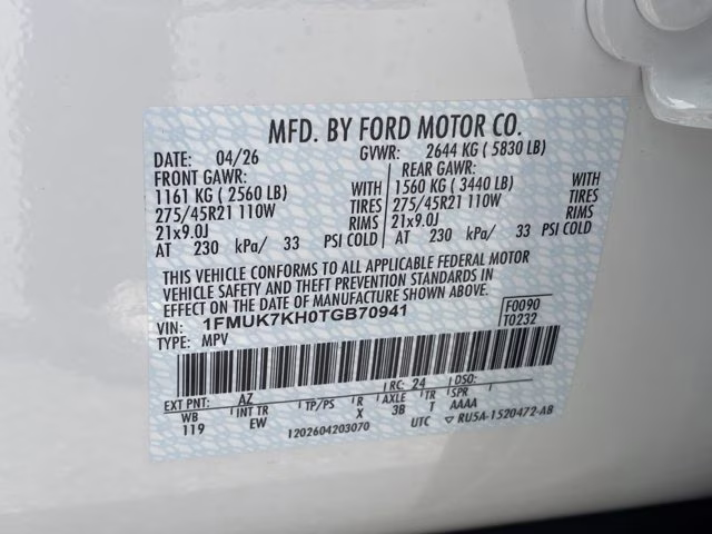 2026 Star White Metallic Tri-Coat Ford Explorer ST-Line RWD SUV