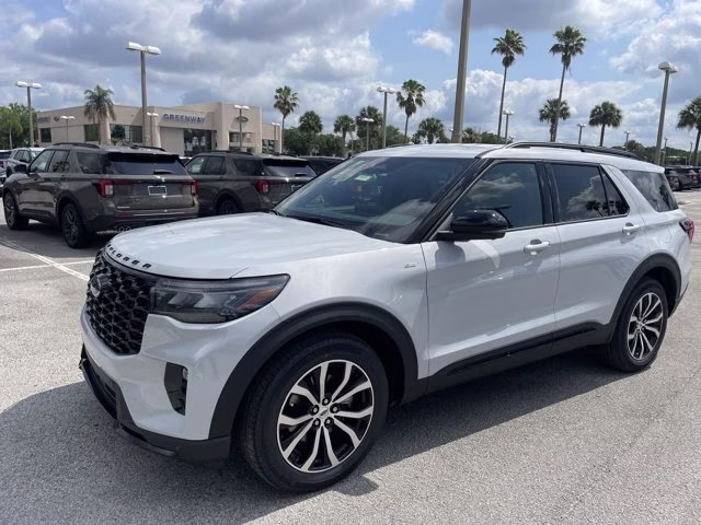 2026 Space White Metallic Ford Explorer ST-Line RWD SUV