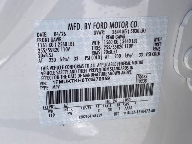 2026 Star White Metallic Tri-Coat Ford Explorer ST-Line RWD SUV