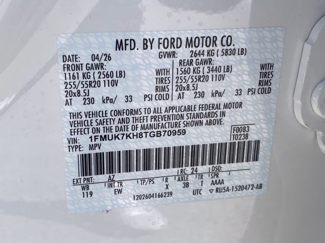 2026 Star White Metallic Tri-Coat Ford Explorer ST-Line RWD SUV