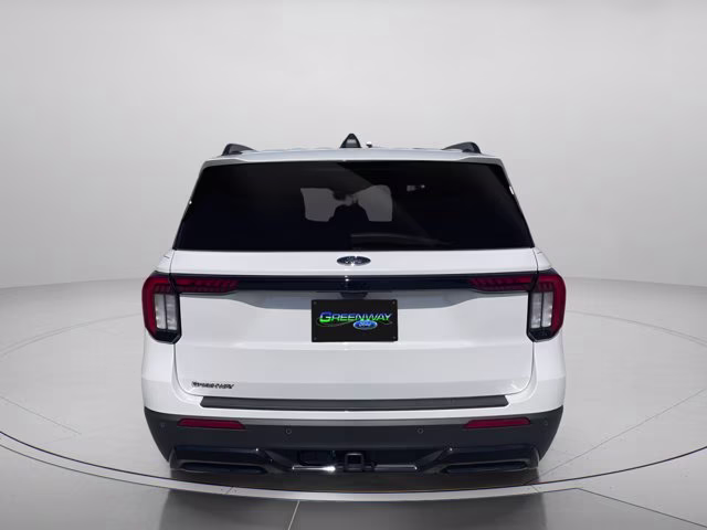 2026 Star White Metallic Tri-Coat Ford Explorer ST-Line RWD SUV