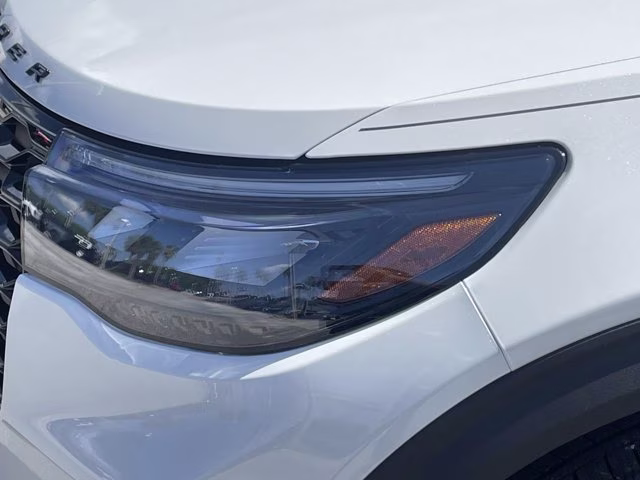 2026 Star White Metallic Tri-Coat Ford Explorer ST-Line RWD SUV