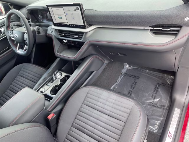 2026 Rapid Red Metallic Tinted Clearcoat Ford Explorer ST-Line RWD SUV