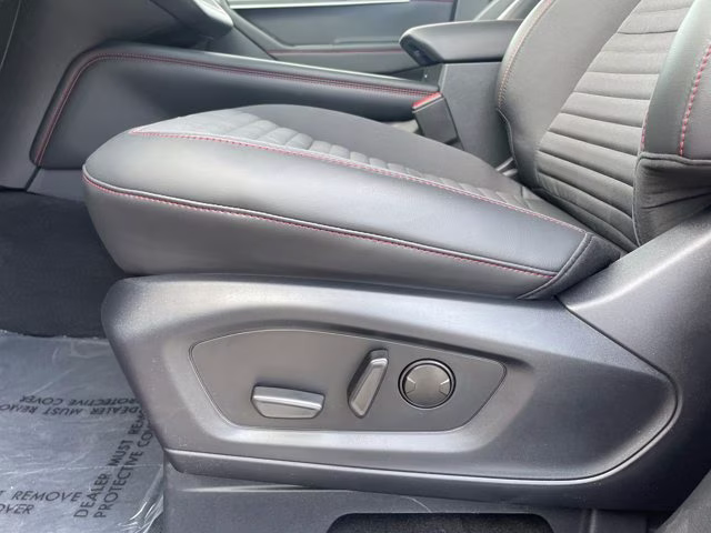 2026 Rapid Red Metallic Tinted Clearcoat Ford Explorer ST-Line RWD SUV