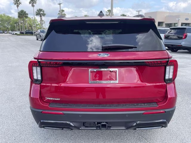 2026 Rapid Red Metallic Tinted Clearcoat Ford Explorer ST-Line RWD SUV