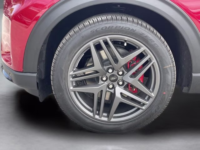 2026 Rapid Red Metallic Tinted Clearcoat Ford Explorer ST-Line RWD SUV