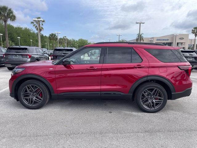 2026 Rapid Red Metallic Tinted Clearcoat Ford Explorer ST-Line RWD SUV