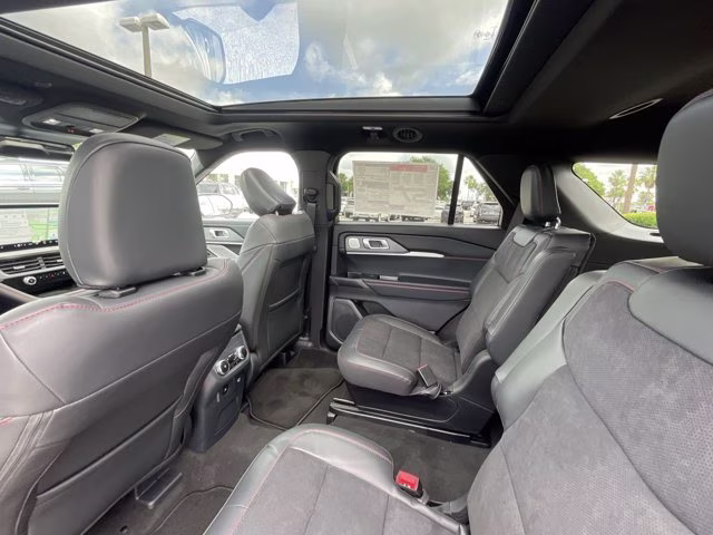 2026 Agate Black Metallic Ford Explorer ST 4X4 SUV