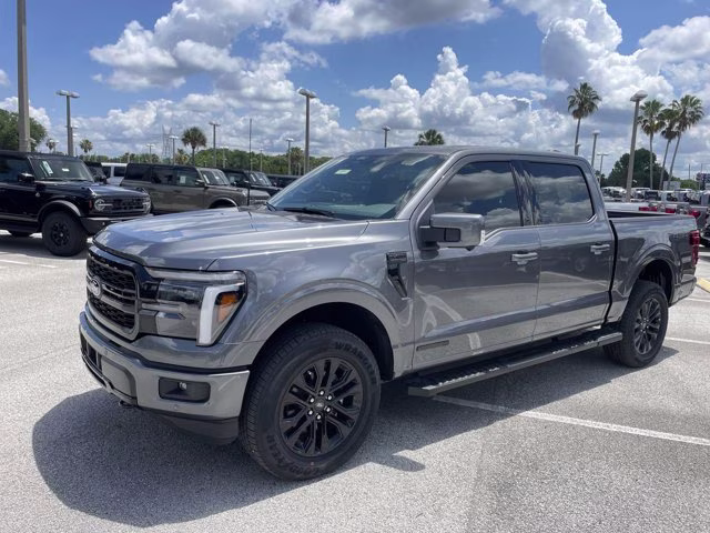 2026 Carbonized Gray Metallic Ford F-150 LARIAT 4X4 Truck