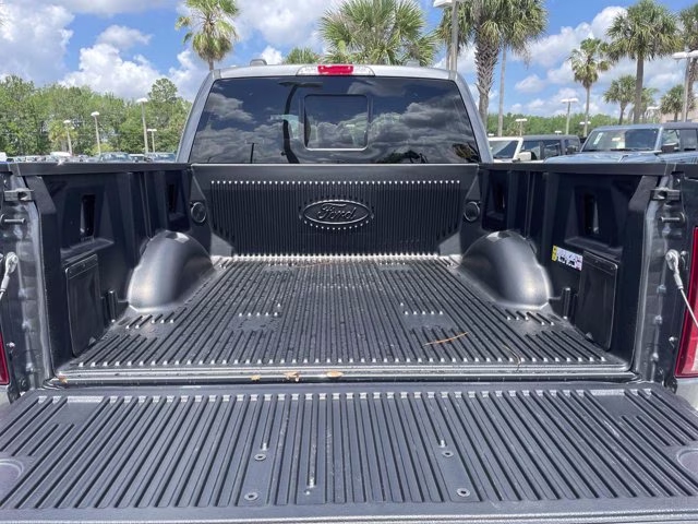 2026 Carbonized Gray Metallic Ford F-150 LARIAT 4X4 Truck