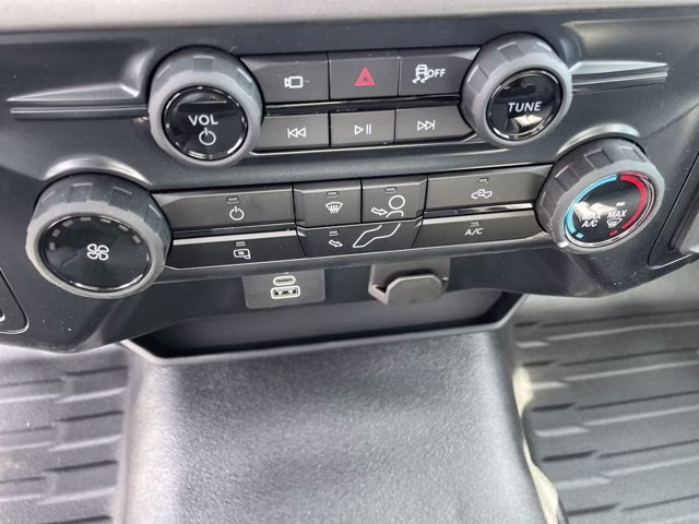 2026 Oxford White Ford F-150 XL RWD Truck