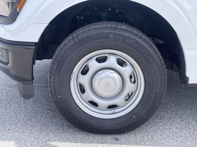 2026 Oxford White Ford F-150 XL RWD Truck