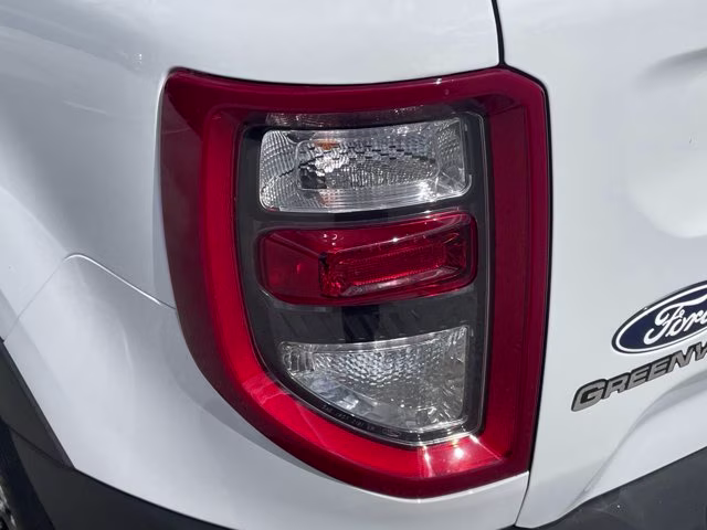 2026 Oxford White Ford Bronco Sport Outer Banks 4X4 SUV