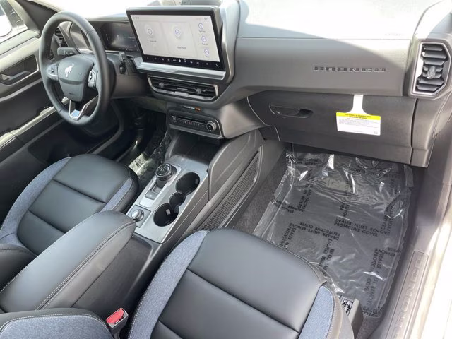 2026 Oxford White Ford Bronco Sport Outer Banks 4X4 SUV