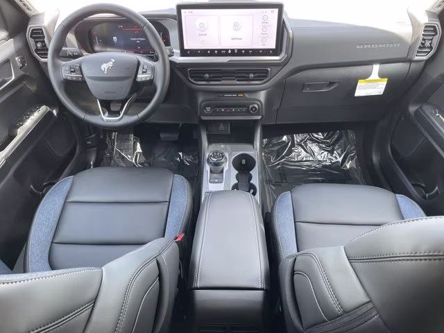 2026 Oxford White Ford Bronco Sport Outer Banks 4X4 SUV