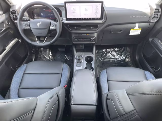 2026 Oxford White Ford Bronco Sport Outer Banks 4X4 SUV