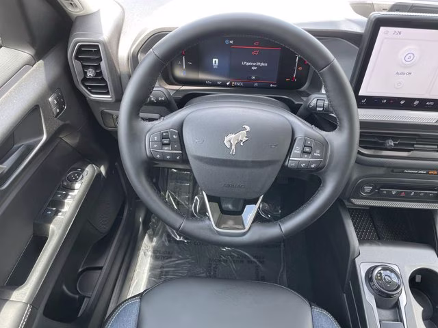 2026 Oxford White Ford Bronco Sport Outer Banks 4X4 SUV