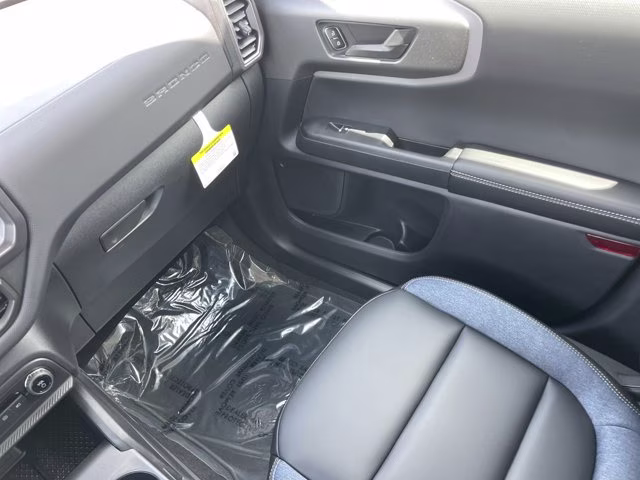 2026 Oxford White Ford Bronco Sport Outer Banks 4X4 SUV