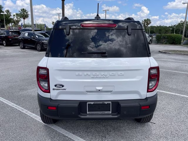 2026 Oxford White Ford Bronco Sport Outer Banks 4X4 SUV