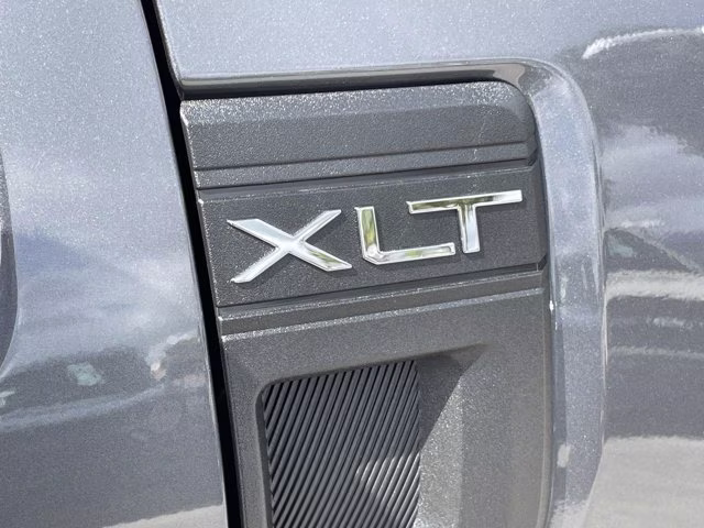 2026 Carbonized Gray Metallic Ford Maverick XLT FWD Truck