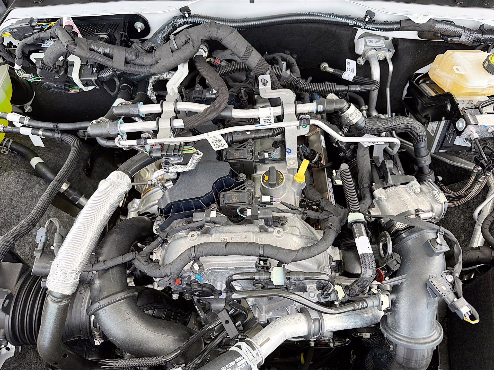 2026 Oxford White Ford Bronco Big Bend 4X4 SUV