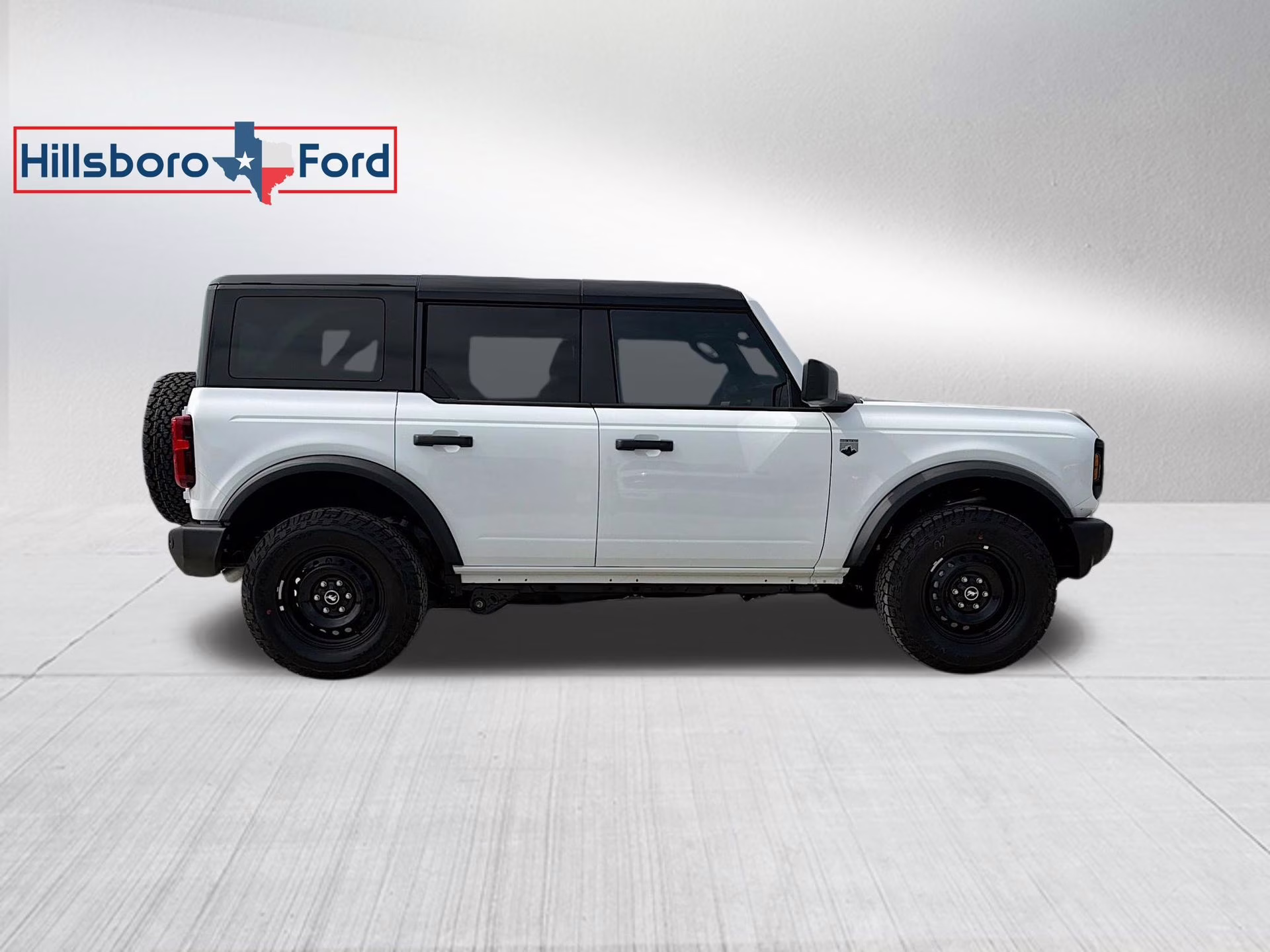 2026 Oxford White Ford Bronco Big Bend 4X4 SUV