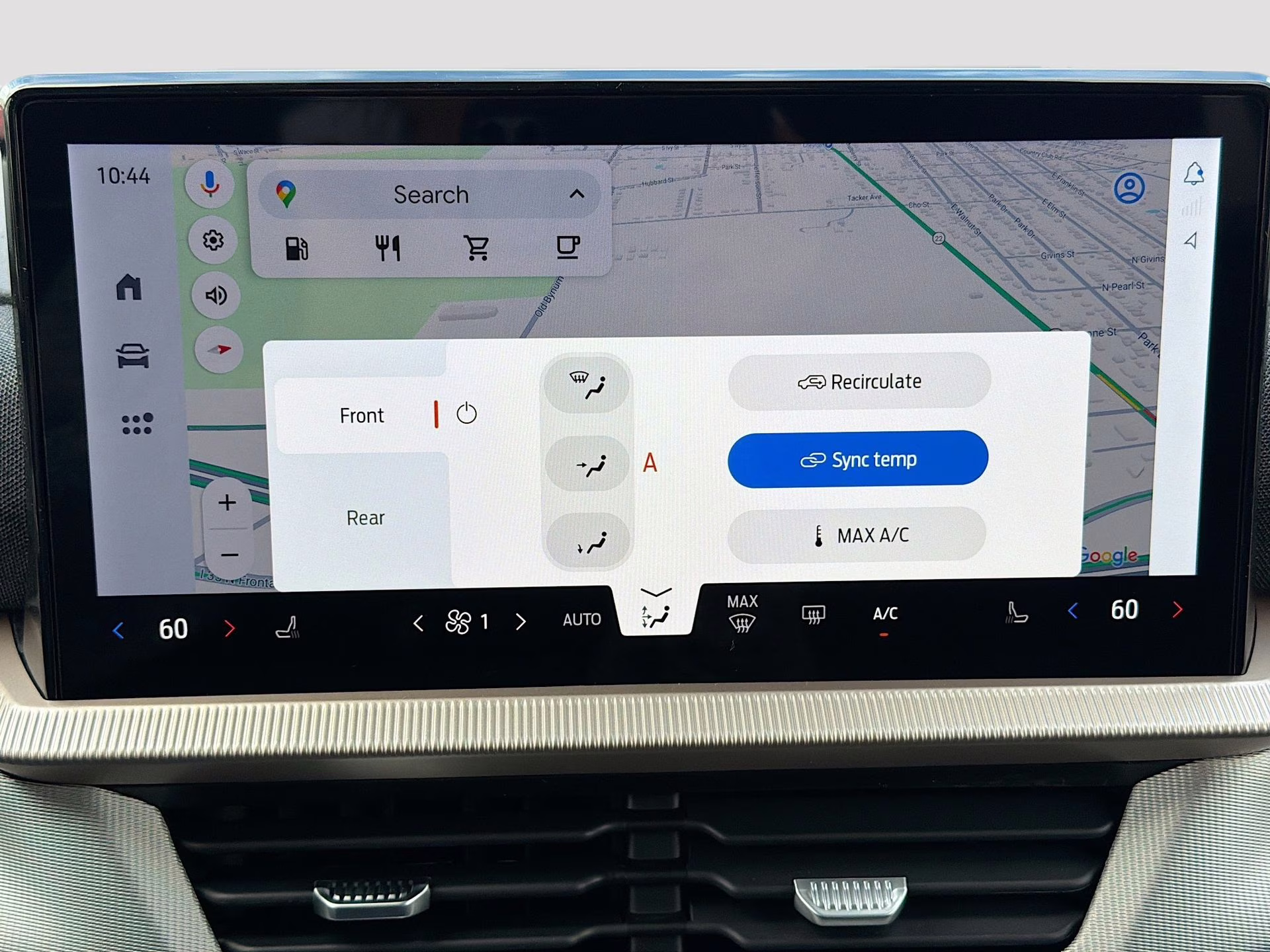 2026 Star White Metallic Tri-Coat Ford Explorer Active RWD SUV