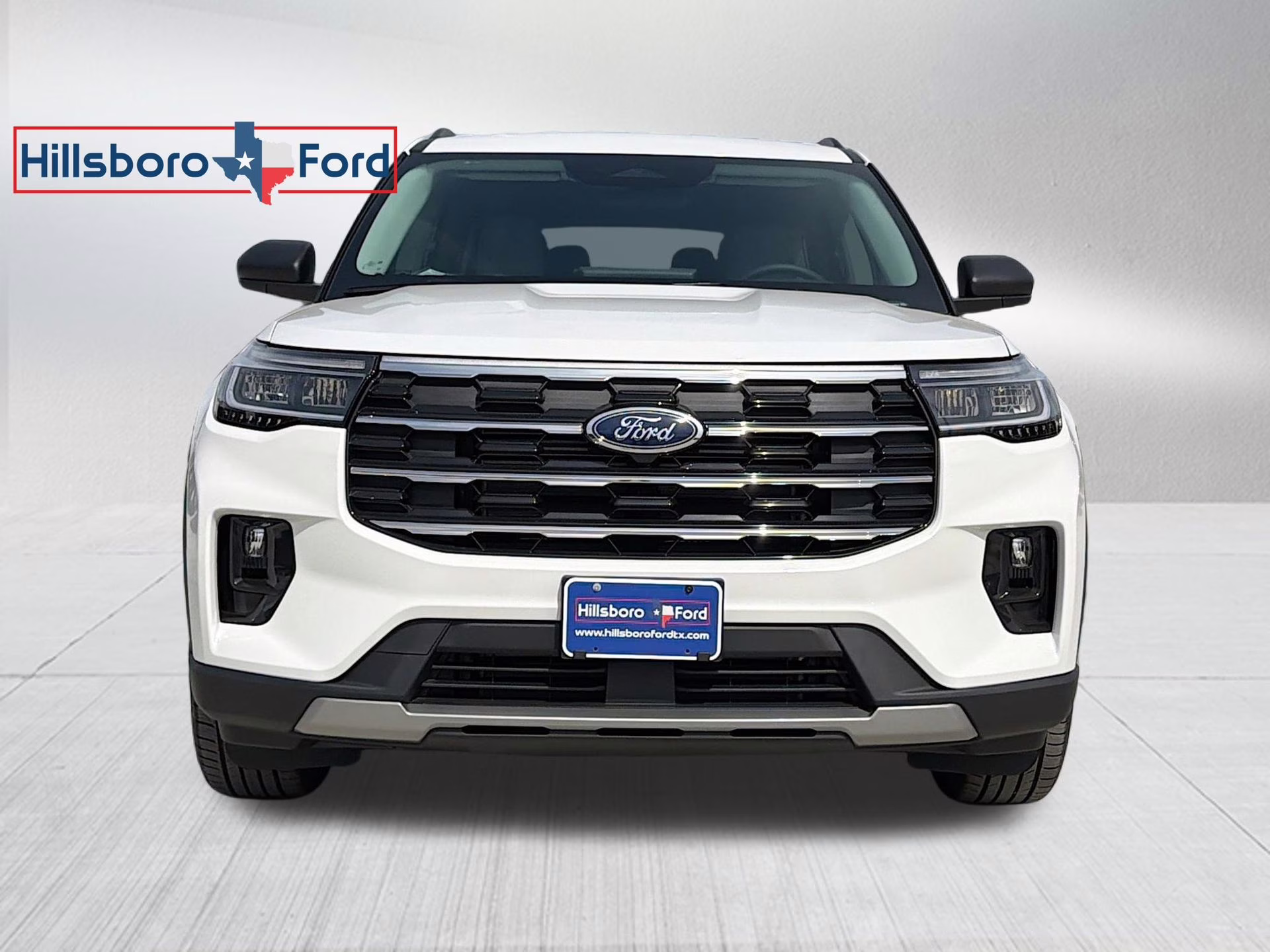 2026 Star White Metallic Tri-Coat Ford Explorer Active RWD SUV