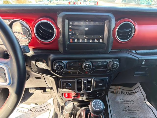 2018 Granite Crystal Metallic Clearcoat Jeep Wrangler Unlimited Rubicon 4X4 SUV