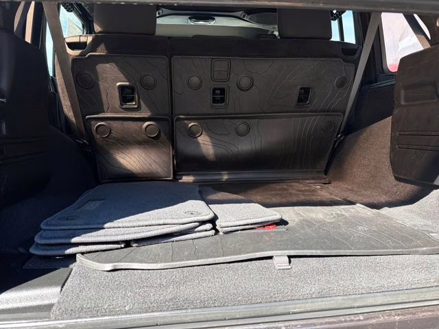 2018 Granite Crystal Metallic Clearcoat Jeep Wrangler Unlimited Rubicon 4X4 SUV