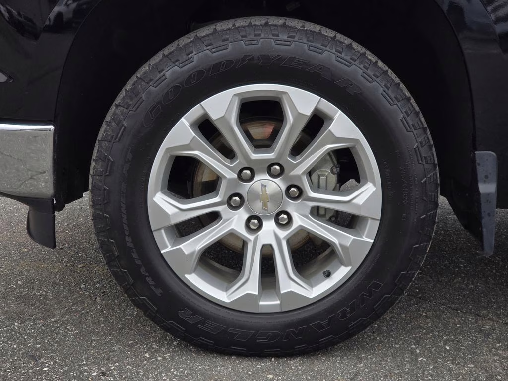 2022 Black Chevrolet Silverado 1500 LTZ 4X4 Truck