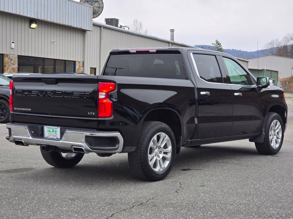 2022 Black Chevrolet Silverado 1500 LTZ 4X4 Truck