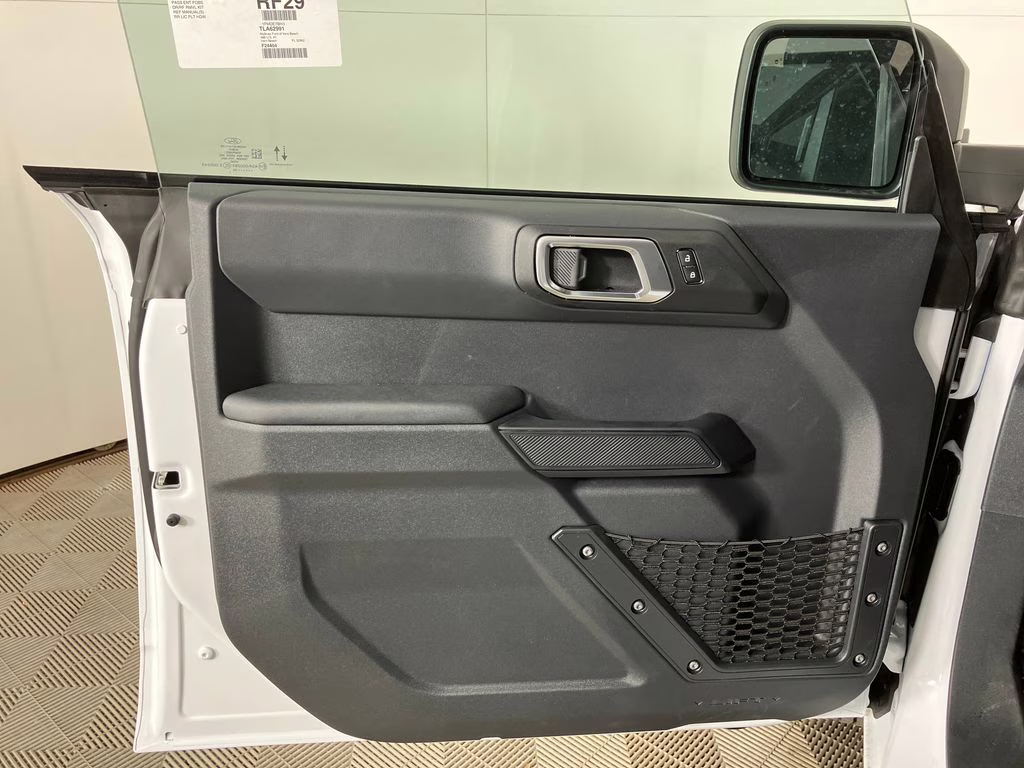 2026 Oxford White Ford Bronco Big Bend 4X4 SUV