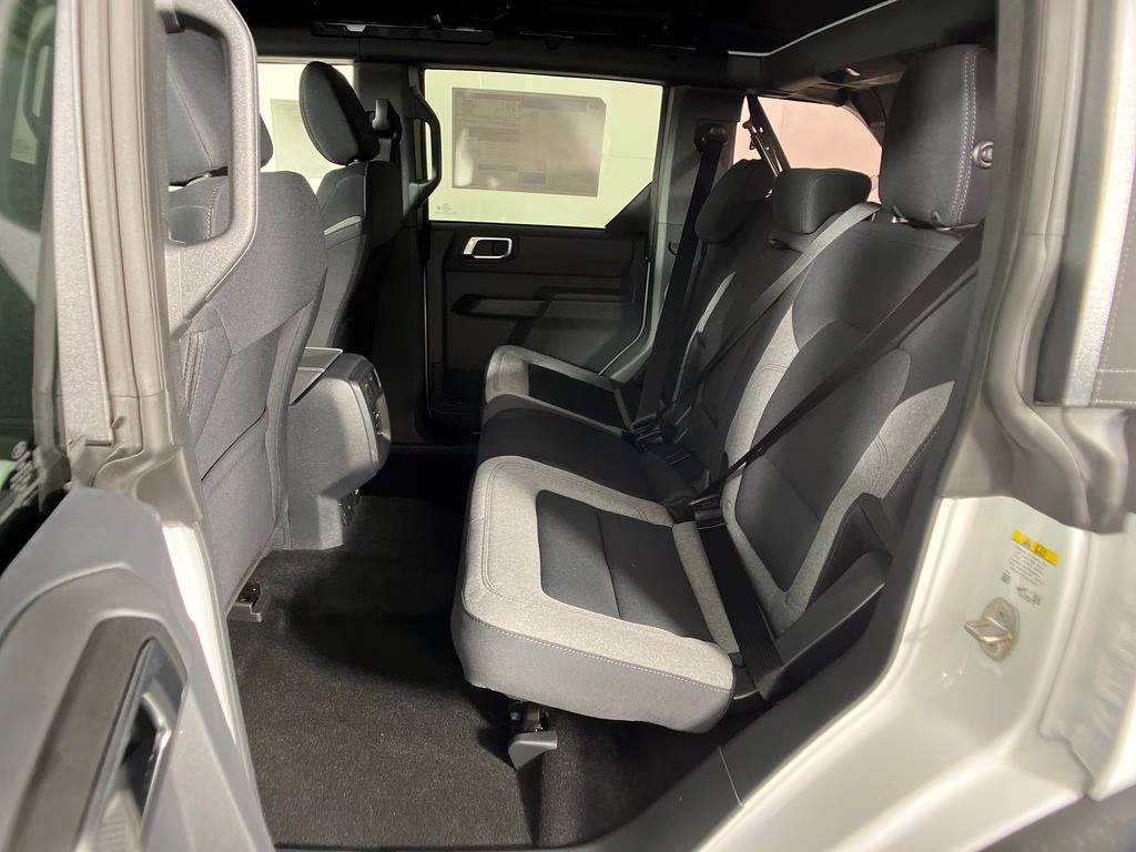 2026 Oxford White Ford Bronco Big Bend 4X4 SUV