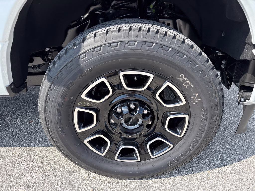 2026 Avalanche Ford Super Duty F-350 SRW Platinum 4X4 Truck