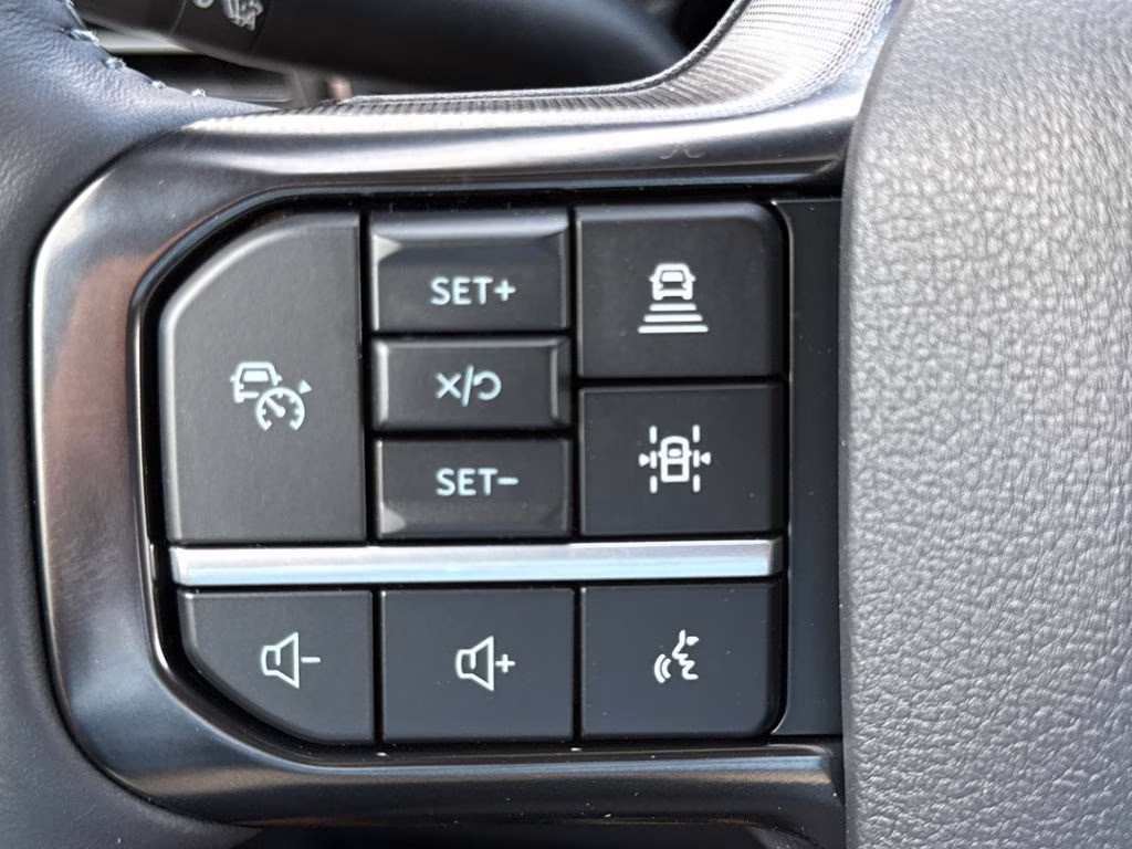 2026 Avalanche Ford Super Duty F-350 SRW Platinum 4X4 Truck