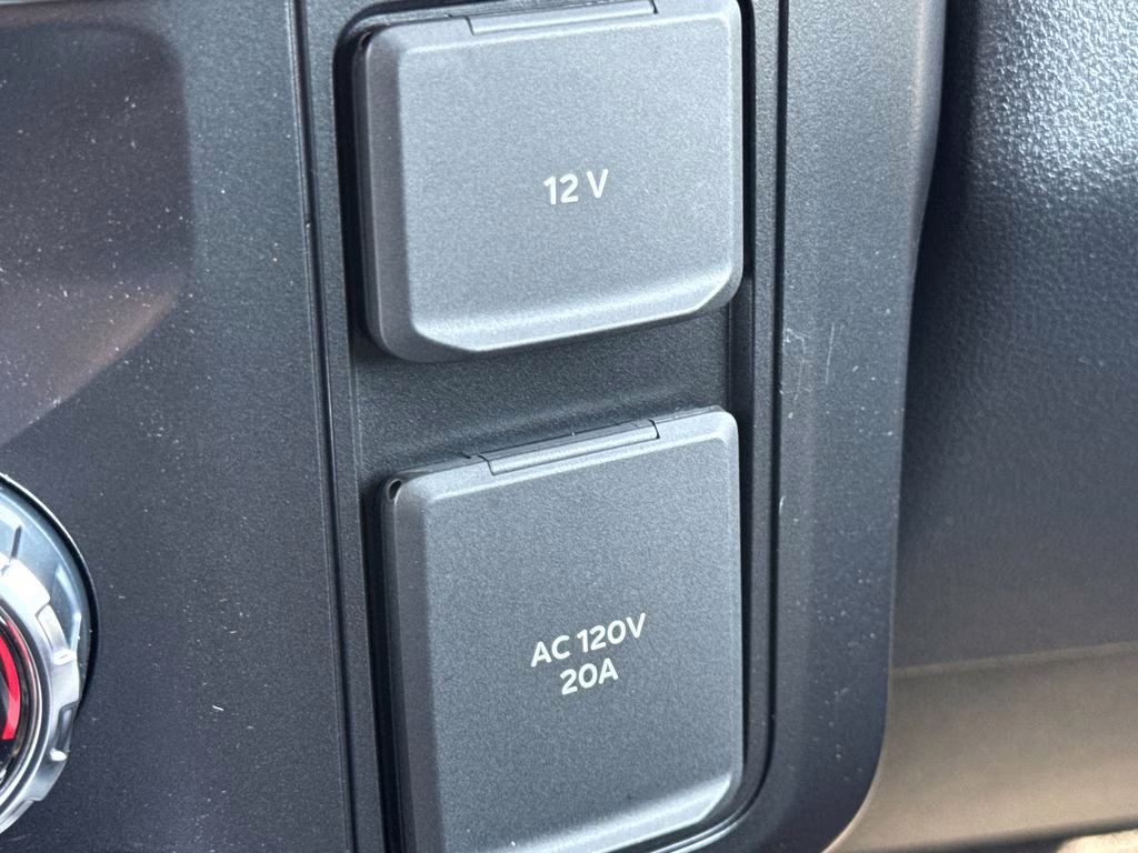 2026 Avalanche Ford Super Duty F-350 SRW Platinum 4X4 Truck