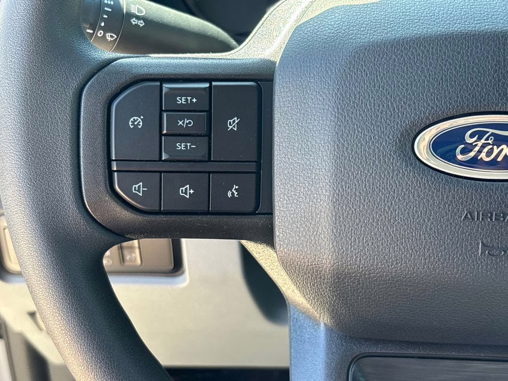 2026 Avalanche Ford Super Duty F-250 SRW XL 4X4 Truck