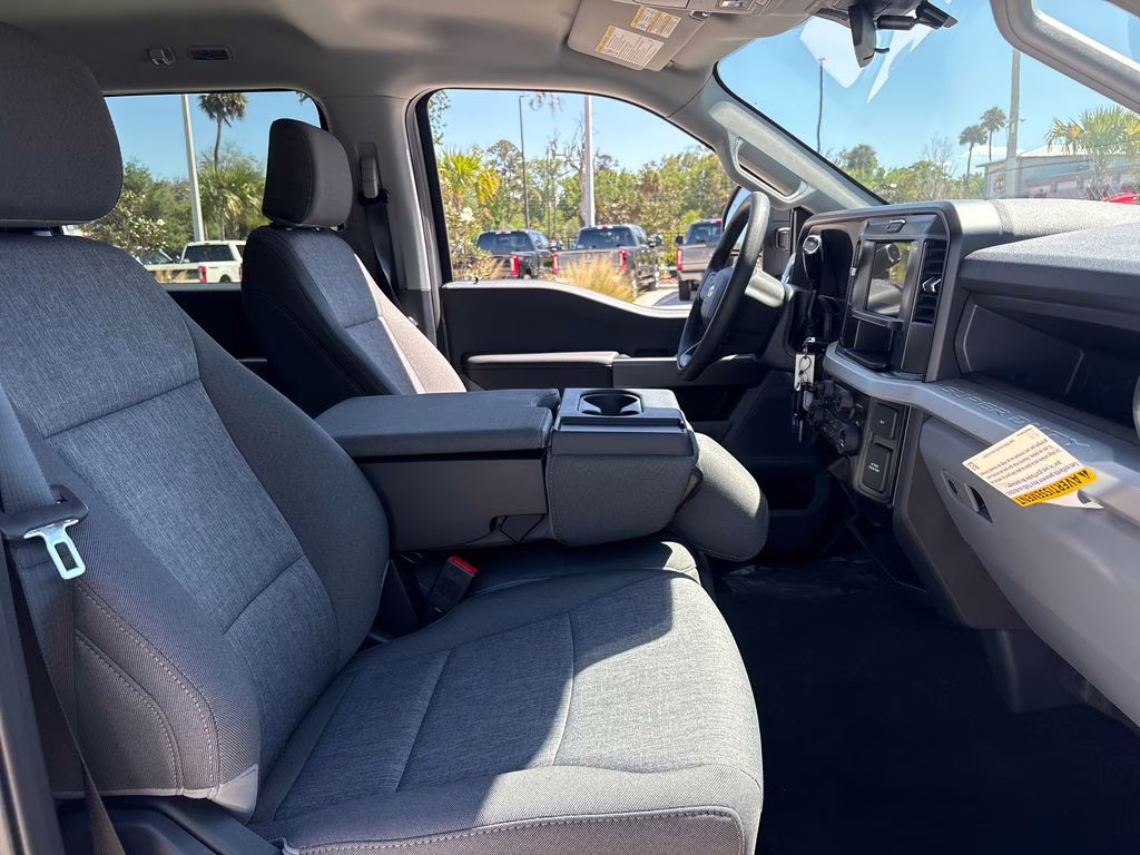 2026 Avalanche Ford Super Duty F-250 SRW XL 4X4 Truck