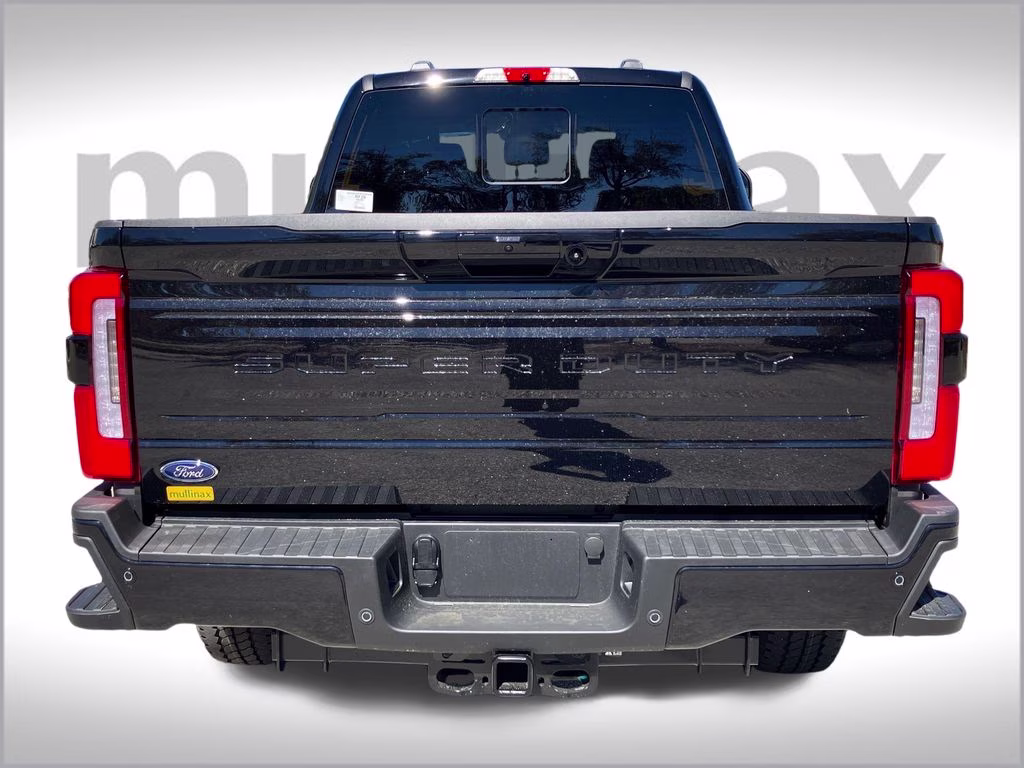 2026 Black Metallic Ford Super Duty F-350 SRW Platinum 4X4 Truck
