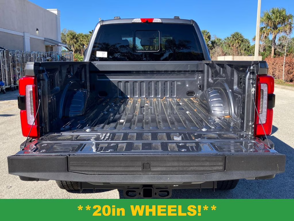 2026 Carbonized Gray Metallic Ford Super Duty F-350 SRW Platinum 4X4 Truck