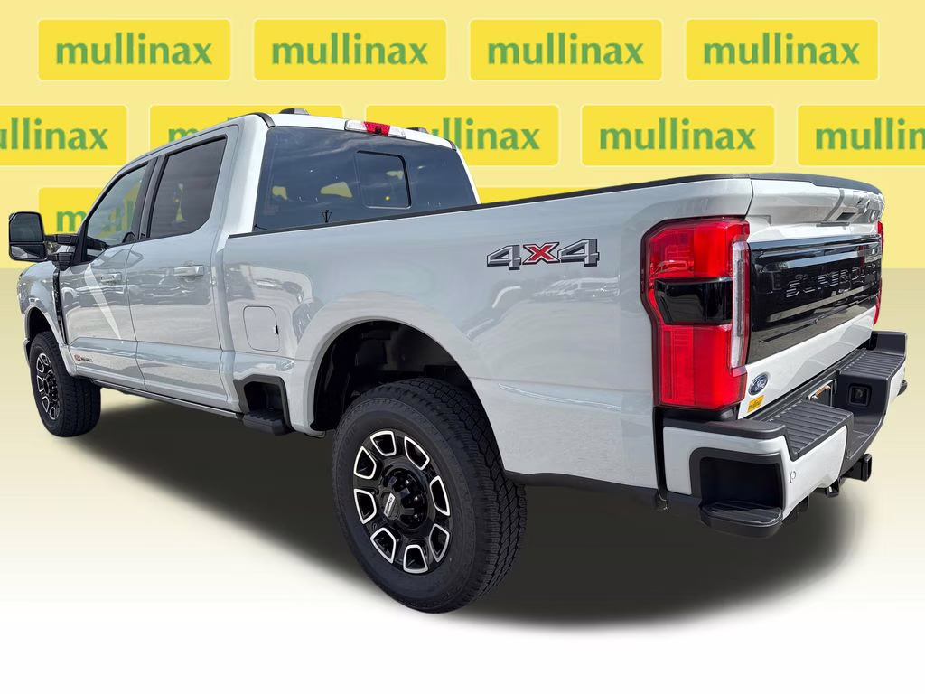 2026 Avalanche Ford Super Duty F-350 SRW Platinum 4X4 Truck