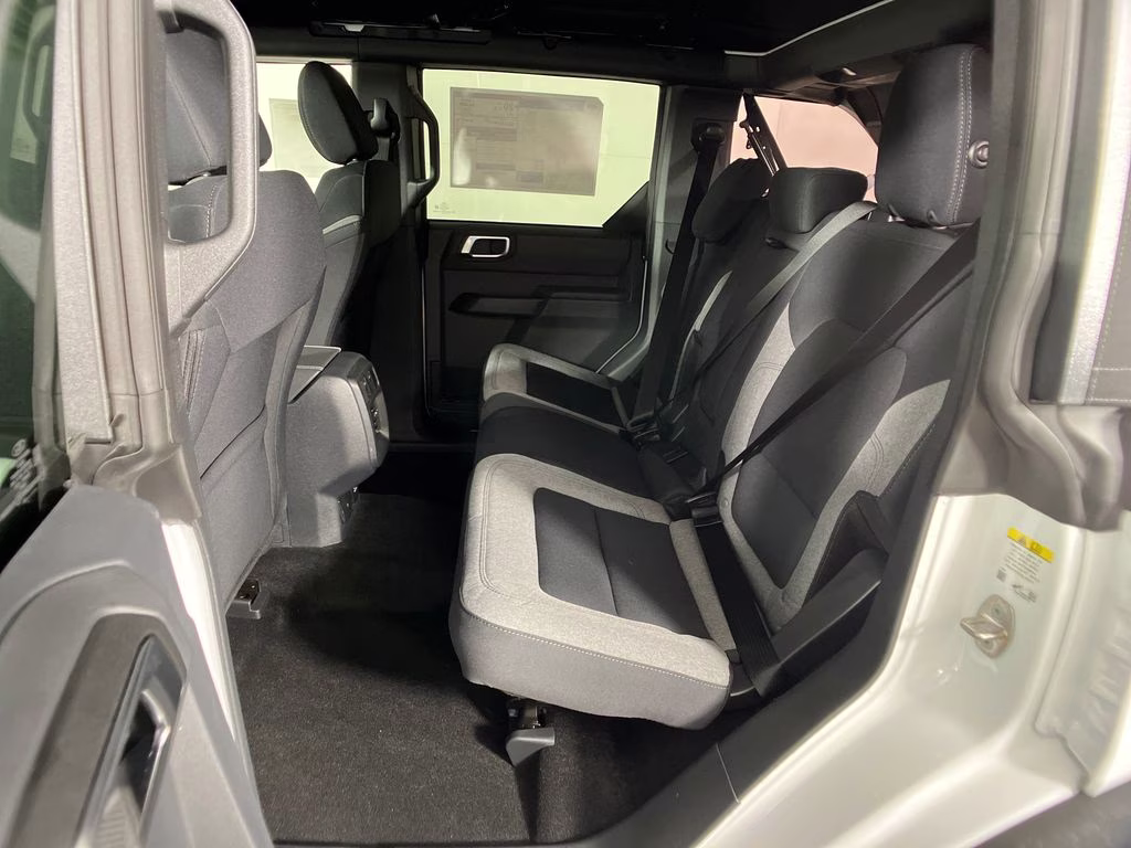 2026 Oxford White Ford Bronco Big Bend 4X4 SUV